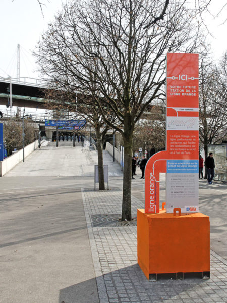 totem-communication urbaine-ligne-orange_stif